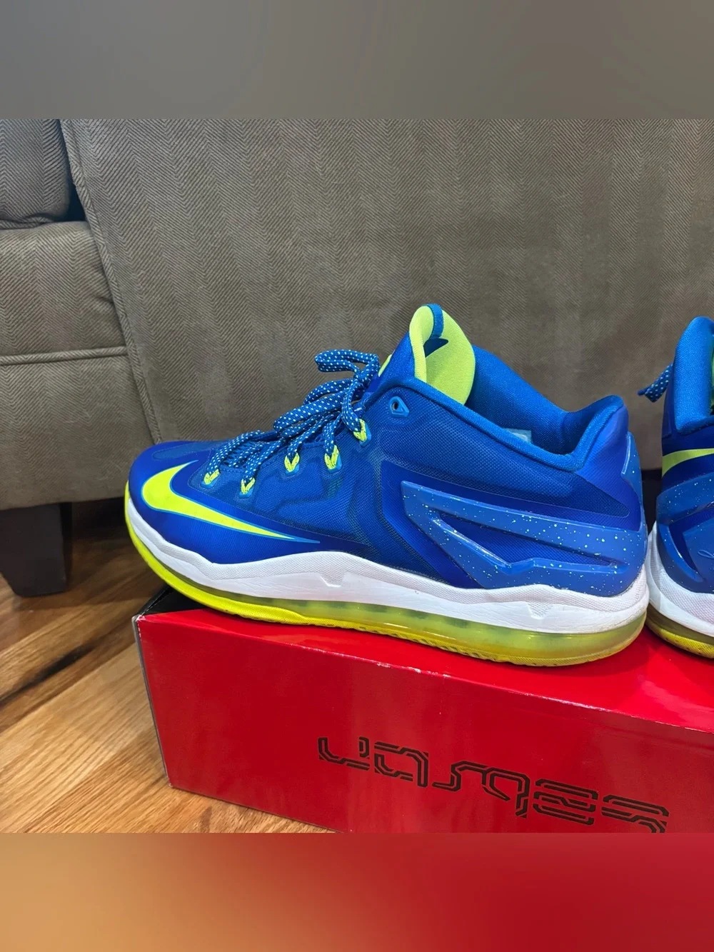 Size 12 - Nike Max LeBron 11 Low Sprite Blue W/ Box  642849-471